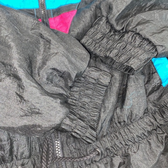 Vintage 80’s black jacket size medium - Picture 9 of 11